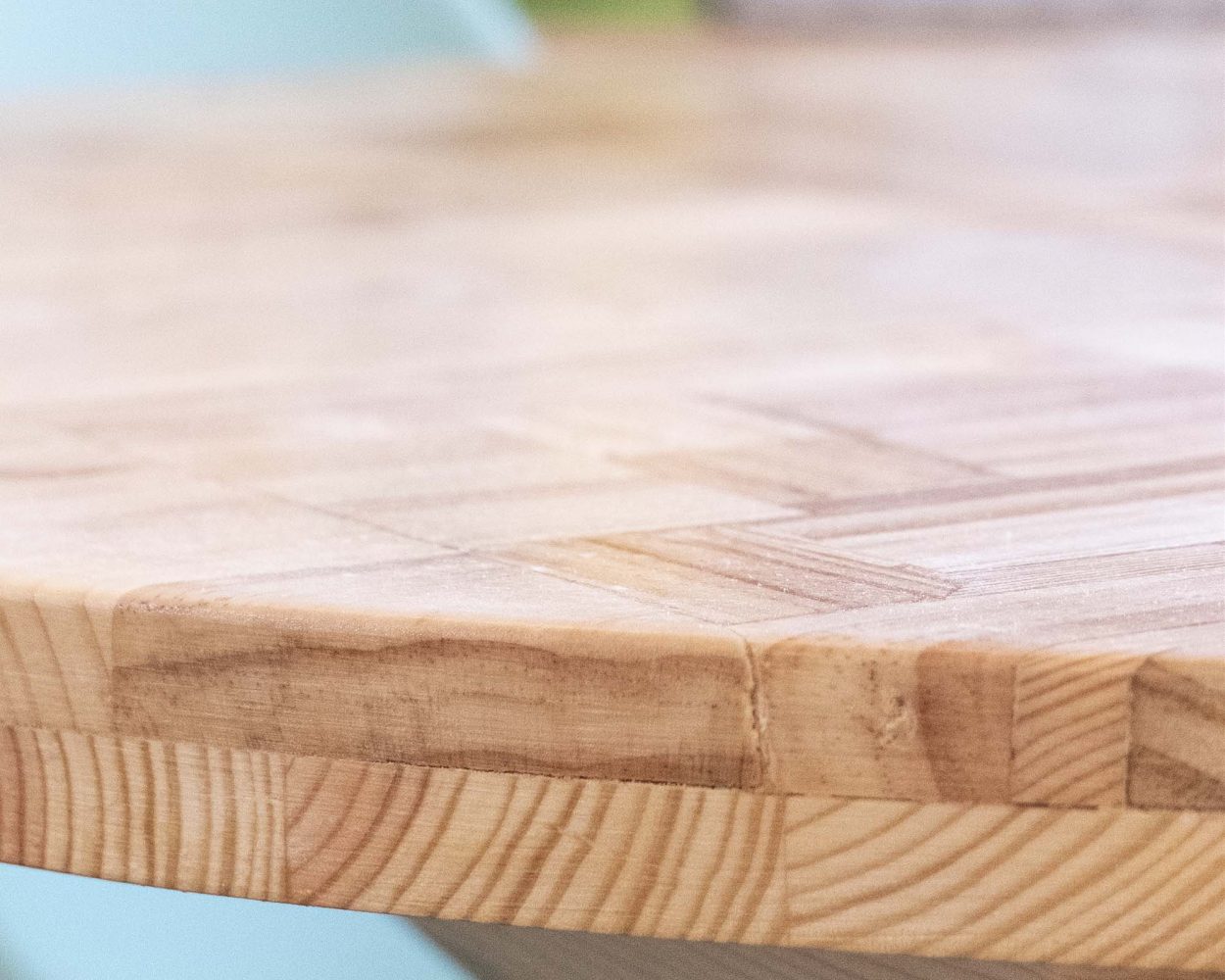 Detalle textura mesa de madera extensible