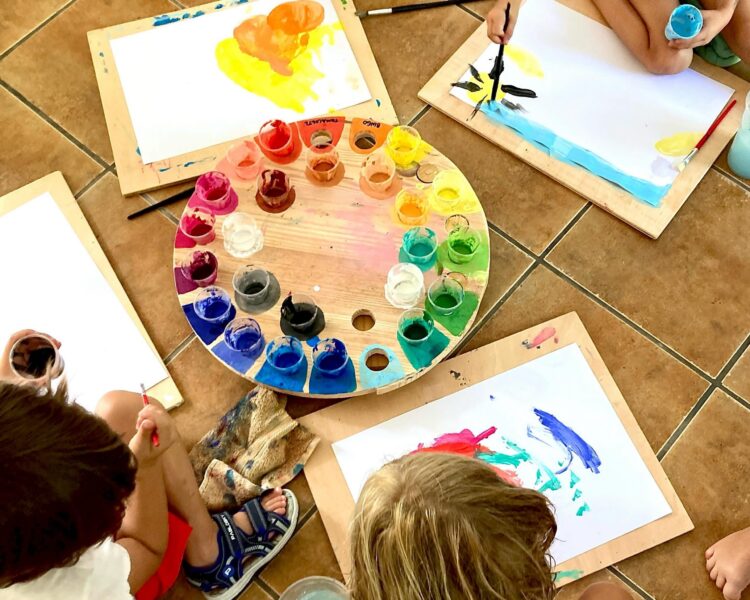 taller pintura niños can marroiak en oliva valencia